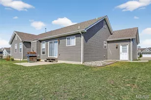 725 Galveston Ct, Moscow Mills, MO 63362 - Photo 13