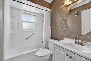 11141 Pine Forest Dr, Saint Louis, MO 63126 - Photo 15