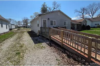 511 Madison Street, Stanton, MO 63435 - Photo 3