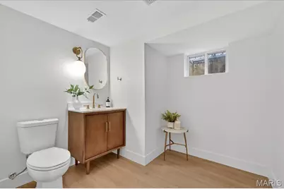 33 Stoneleigh Towers, Olivette, MO 63132 - Photo 37