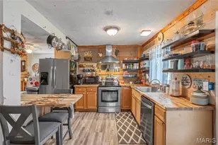 7640 Lake Dr, Cedar Hill, MO 63016 - Photo 11