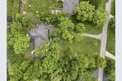 2480 Town and Country Lane, Town and Country, MO 63131 - Photo 5
