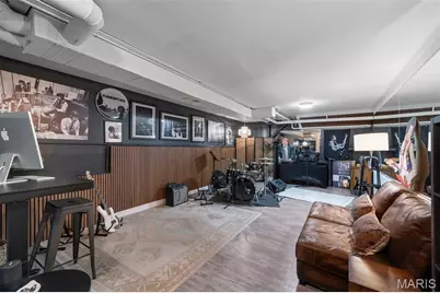 2480 Town and Country Lane, Town and Country, MO 63131 - Photo 69