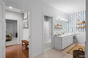 2480 Town and Country Ln, Town and Country, MO 63131 - Photo 57
