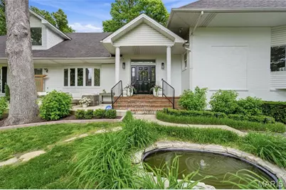 2480 Town and Country Lane, Town and Country, MO 63131 - Photo 3