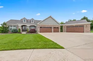 1062 Walnut Terrace, Byrnes Mill, MO 63049 - Photo 3