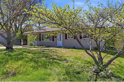 130 Saint Antoine Street, Florissant, MO 63031 - Photo 31