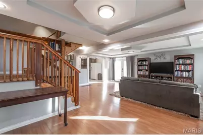 8708 S Grand Avenue, Saint Louis, MO 63125 - Photo 9