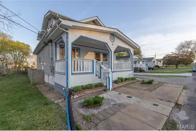 8708 S Grand Avenue, Saint Louis, MO 63125 - Photo 3