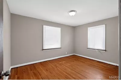 7805 Utica Drive, Saint Louis, MO 63133 - Photo 21