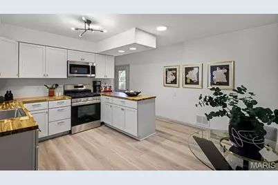 660 Herbst, Florissant, MO 63031 - Photo 11