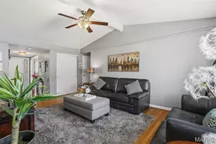 9210 Cordoba Ln, Crestwood, MO 63126 - Photo 15