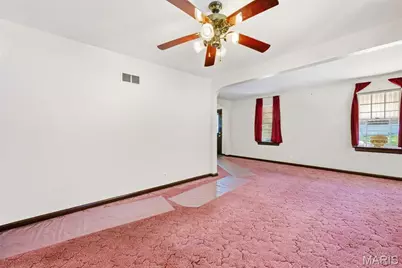 819 Portland Terrace, Saint Louis, MO 63147 - Photo 11