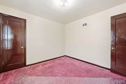 819 Portland Terrace, Saint Louis, MO 63147 - Photo 25