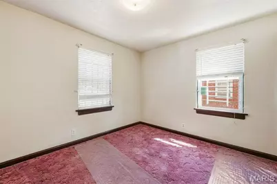 819 Portland Terrace, Saint Louis, MO 63147 - Photo 21