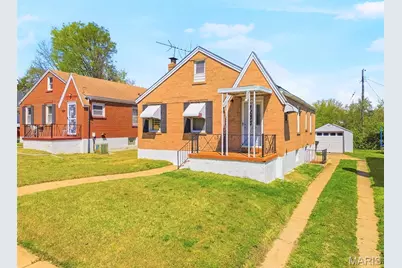 819 Portland Terrace, Saint Louis, MO 63147 - Photo 1