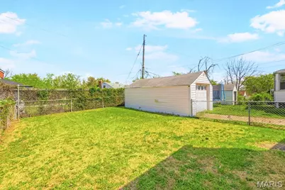 819 Portland Terrace, Saint Louis, MO 63147 - Photo 49