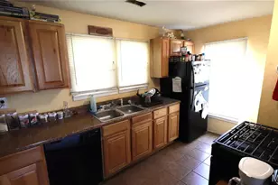 1017 Pine St, Bismarck, MO 63624 - Photo 7