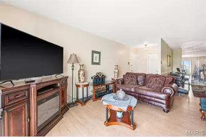 10308 Forest Brook Lane #H, Saint Louis, MO 63146 - Photo 9