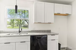 11962 Nero Dr, Florissant, MO 63033 - Photo 13