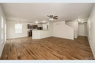 133 Bridgeton Drive, Wentzville, MO 63385 - Photo 3