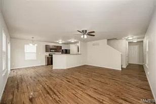 133 Bridgeton Dr, Wentzville, MO 63385 - Photo 3