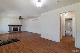 210 Vistaoak Ct, Ballwin, MO 63021 - Photo 21