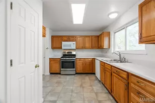 3514 Marian Way Ct, Saint Louis, MO 63129 - Photo 25