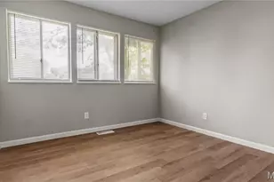 2015 Avon Dr, Florissant, MO 63033 - Photo 11