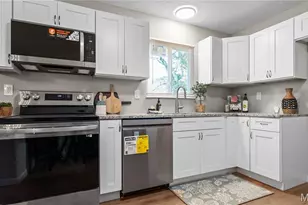 2015 Avon Dr, Florissant, MO 63033 - Photo 5
