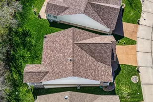 305 Newport Dr, Saint Peters, MO 63376 - Photo 57