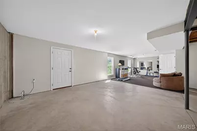 305 Newport Drive, Saint Peters, MO 63376 - Photo 41