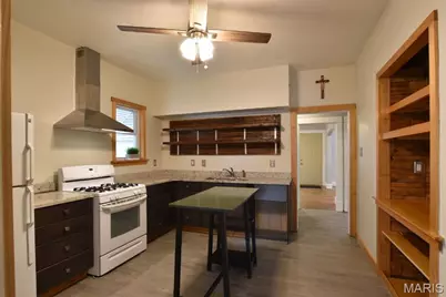 6650 Odell Street, Saint Louis, MO 63139 - Photo 13