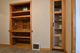 6650 Odell St, Saint Louis, MO 63139 - Photo 13