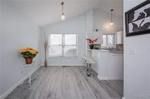 337 Misty Valley Dr, Saint Peters, MO 63376 - Photo 11