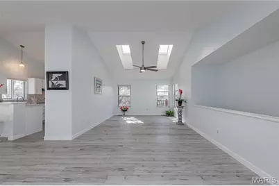 337 Misty Valley Drive, Saint Peters, MO 63376 - Photo 5