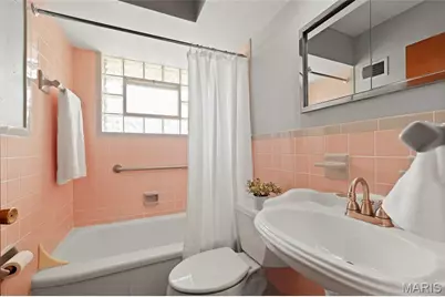 8542 Craighill Drive, Saint Louis, MO 63123 - Photo 13