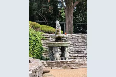 4392 Chateau De Ville Drive #F, Unincorporated, MO 63129 - Photo 3