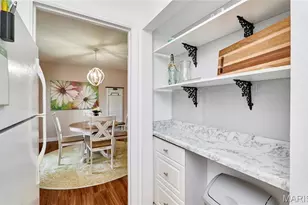 4392 Chateau De Ville Dr, Unincorporated, MO 63129 - Photo 15