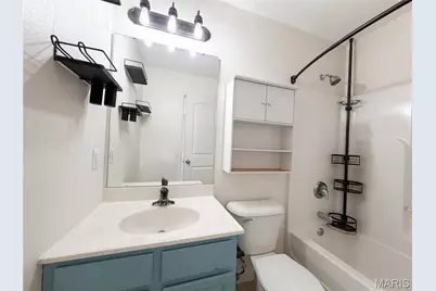 5508 Red Tailed Hawk Drive, Hillsboro, MO 63050 - Photo 11