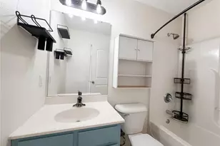 5508 Red Tailed Hawk Dr, Hillsboro, MO 63050 - Photo 11