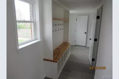 803 N Kirkwood Road, Kirkwood, MO 63122 - Photo 11