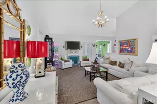 1324 Greystone Estates Ln, Saint Louis, MO 63146 - Photo 3