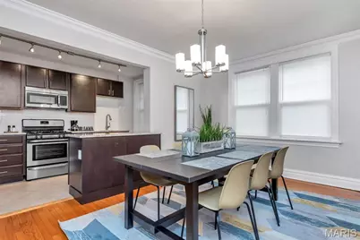 7557 Buckingham, Saint Louis, MO 63105 - Photo 3