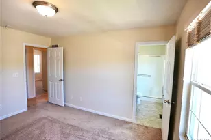 320 Countryshire Dr, Lake Saint Louis, MO 63367 - Photo 11