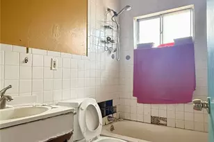 9604 Winkler Dr, Saint Louis, MO 63136 - Photo 5