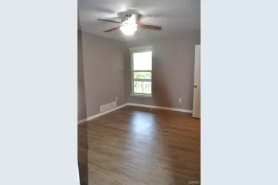 1937 Greenpoint Drive #203, Kirkwood, MO 63122 - Photo 7