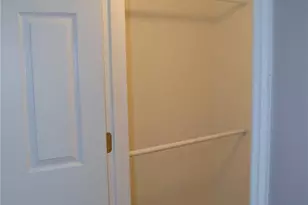 1937 Greenpoint Dr, Kirkwood, MO 63122 - Photo 9