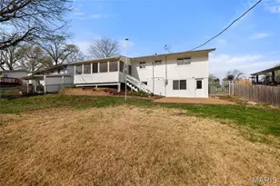 4512 Burncoate Dr, Oakville, MO 63129 - Photo 31