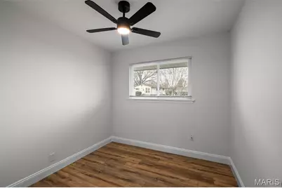 4512 Burncoate Drive, Oakville, MO 63129 - Photo 15
